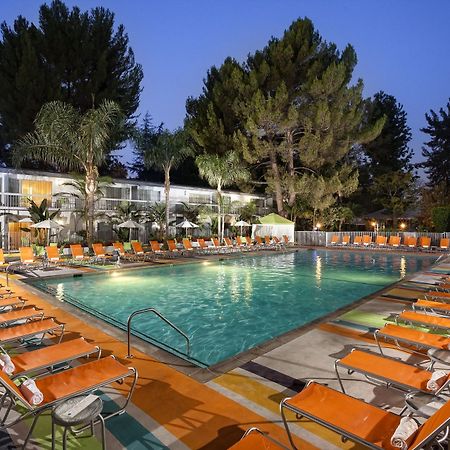 לוס אנג'לס Sportsmen'S Lodge Hotel מראה חיצוני תמונה