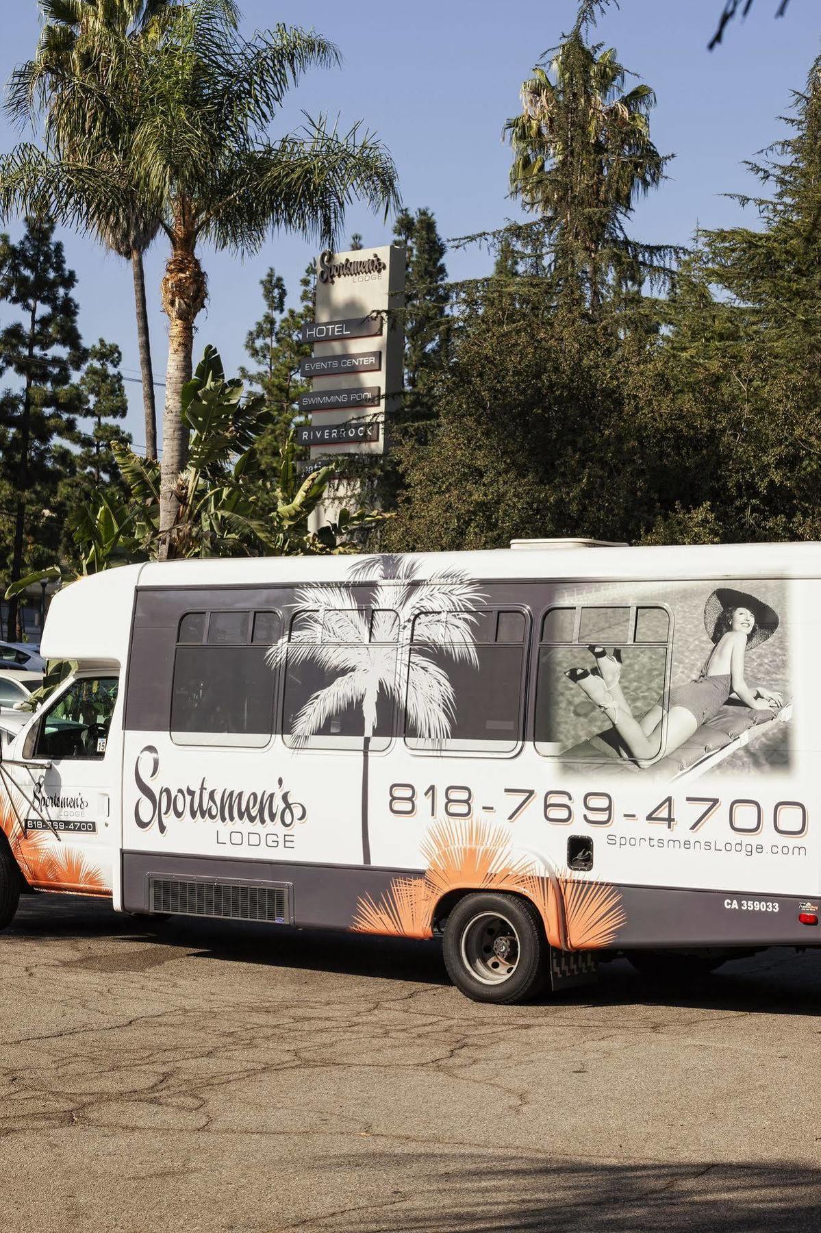 לוס אנג'לס Sportsmen'S Lodge Hotel מראה חיצוני תמונה